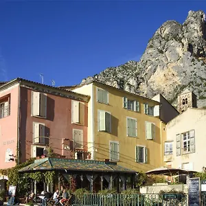 Le Relais A ** Moustiers-Sainte-Marie
