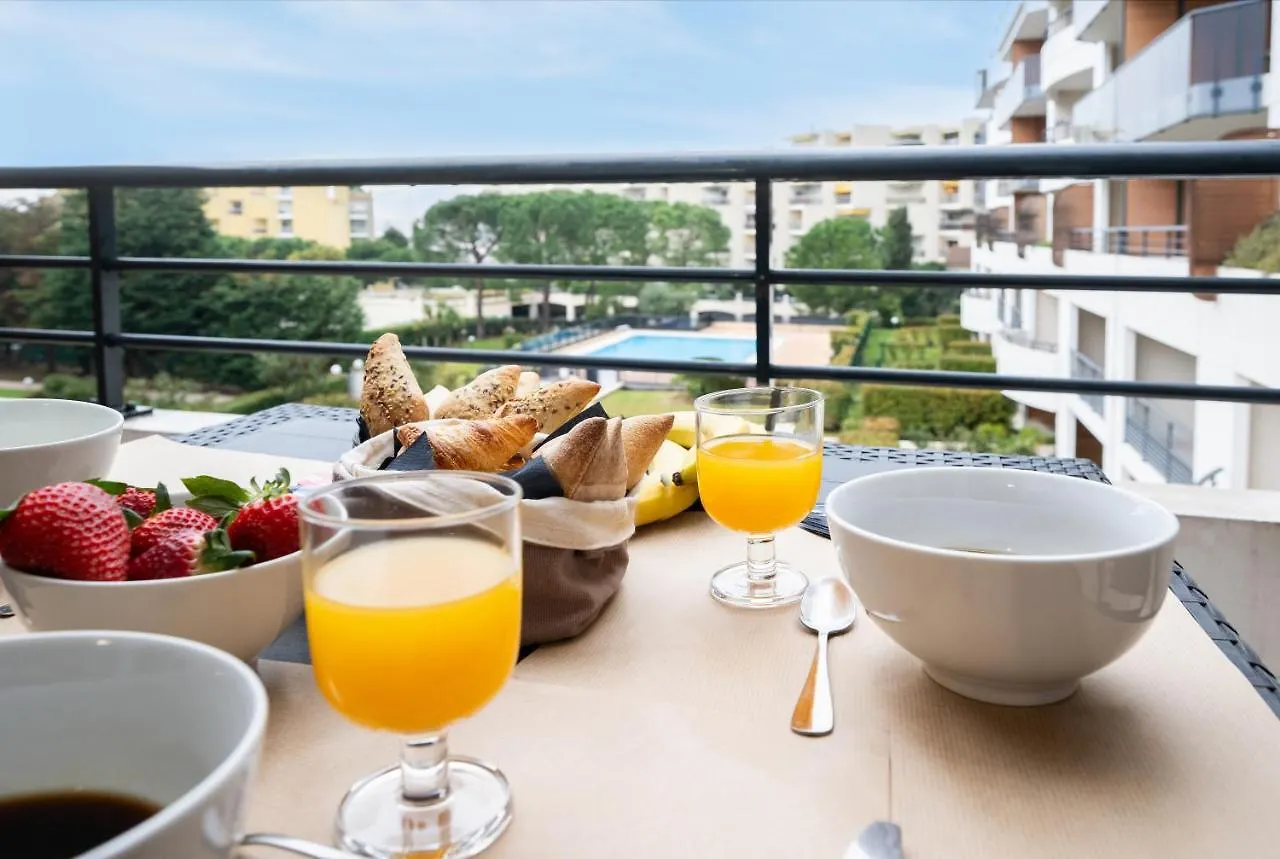 Nemea Appart Hotel Le Lido Cagnes Sur Mer Aparthotel