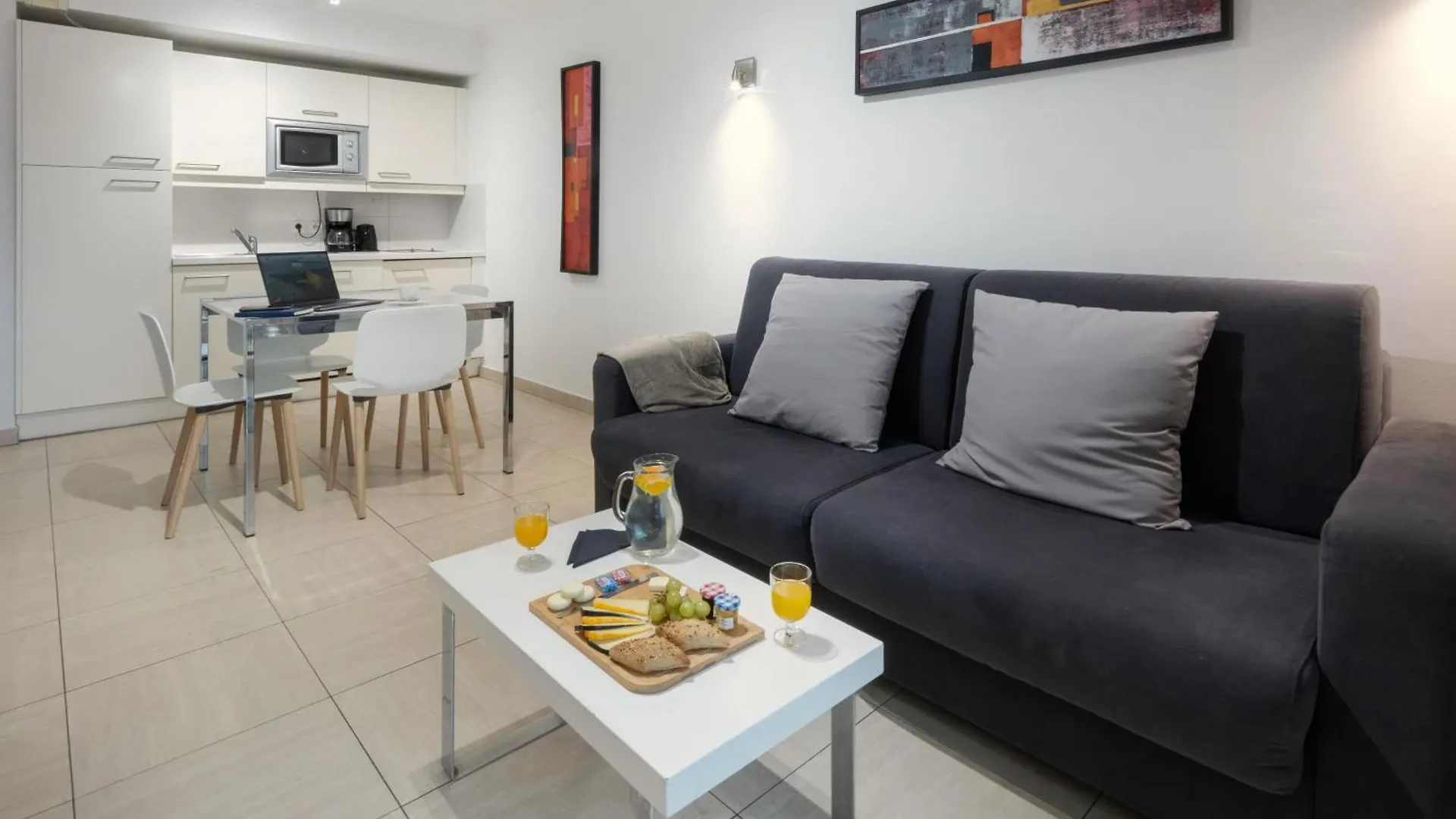 Nemea Appart Hotel Le Lido Cagnes Sur Mer France