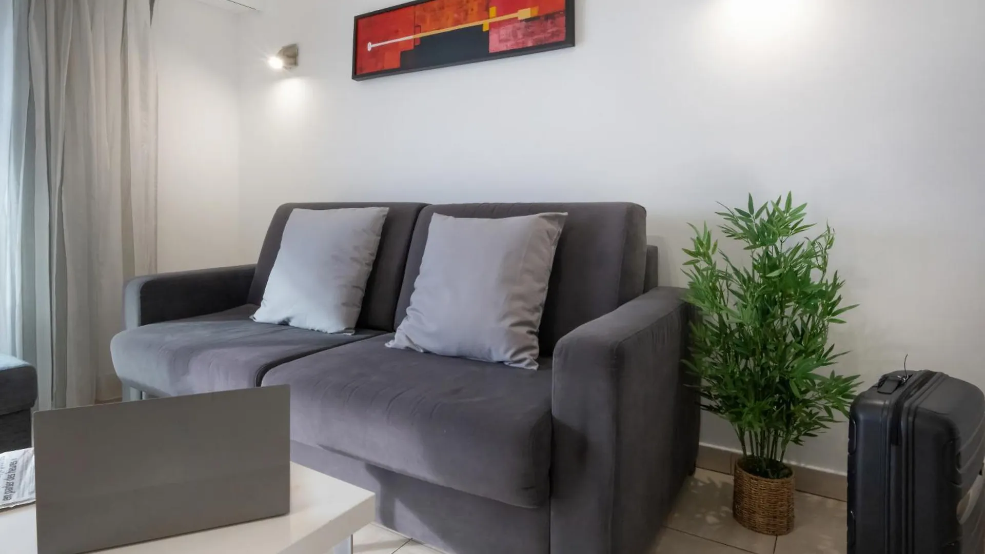 Nemea Appart Hotel Le Lido Cagnes Sur Mer Aparthotel
