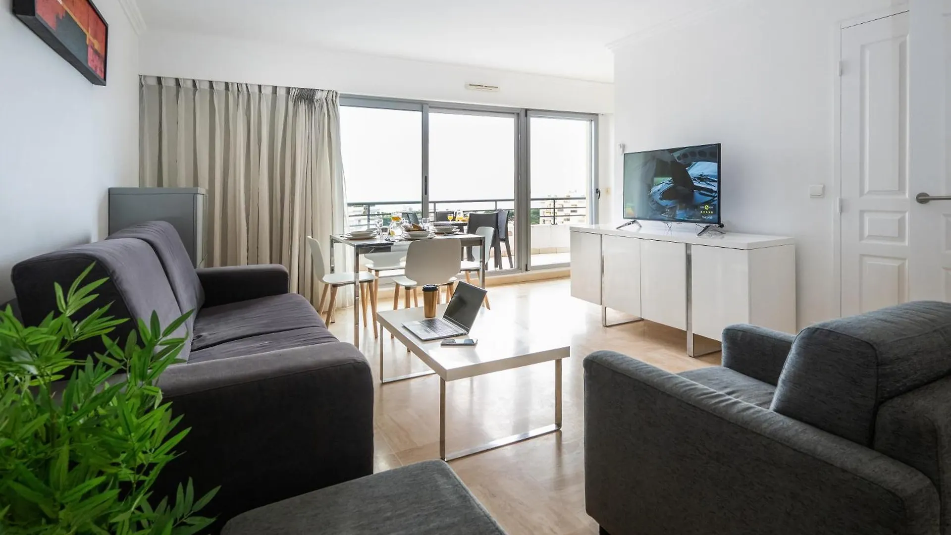 Aparthotel Nemea Appart Hotel Le Lido Cagnes Sur Mer